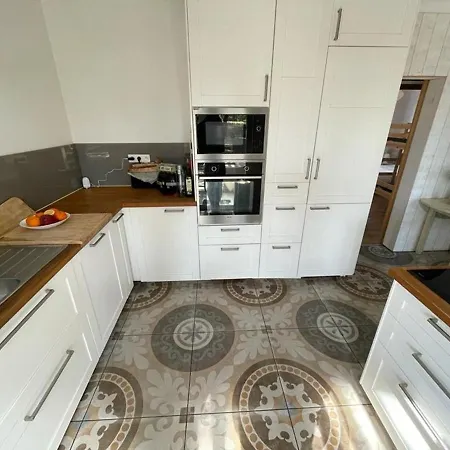 Renovee A Capbreton: 8 Pers, Grand Jardin, Proche Et Commodites - Fr-1-413-226 *